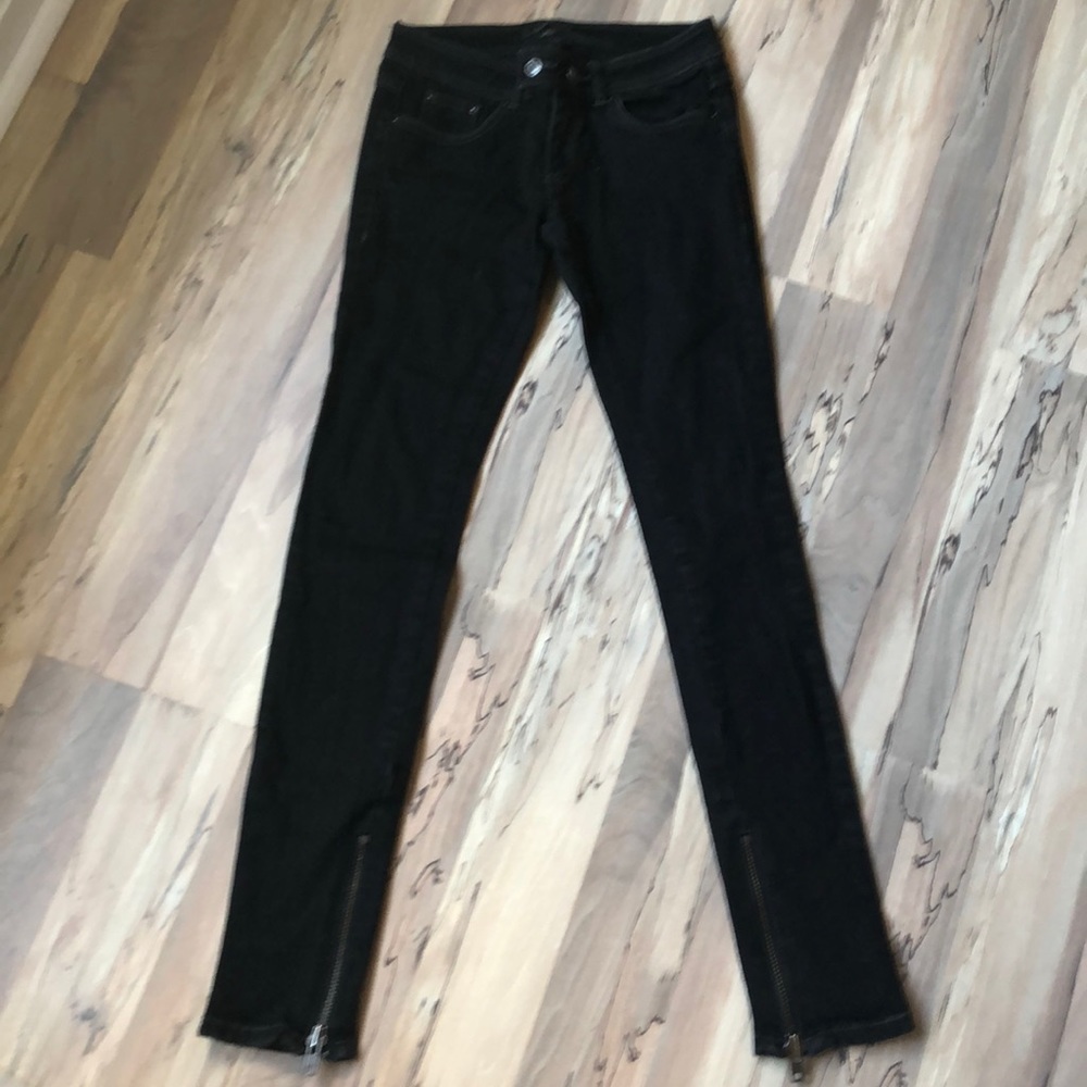 Rachel Zoe black skinny jeans with zipper detail